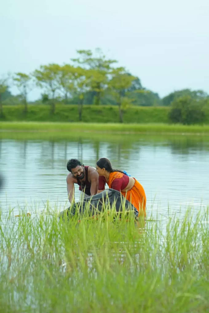 ಕರಾವಳಿ ಸೊಗಡಿನ ಸಿಂಗಾರ ಸಿರಿಯೆ.. ಹಾಡು