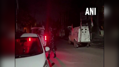 शोपियां में आतंकी ठिकाने का भंडाफोड़, गोला-बारूद बरामद, सुरक्षा बलों पर ग्रेनेड फेंक फरार हुए आतंकवादी