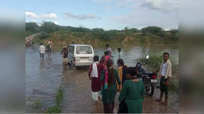Hamirpur Floods: यूपी के हमीरपुर में बेतवा नदी उफनाई, कई गांवों का कटा संपर्क, खरीफ की फसलें हुईं जलमग्न