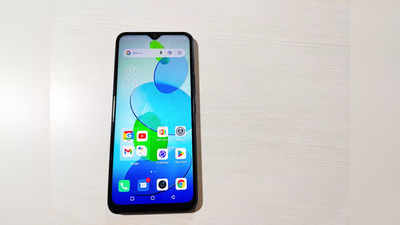 Infinix Smart 6 Plus Review: प्रोसेसर में नहीं दम, जानें कैसा है फोन का डिजाइन और डिस्प्ले