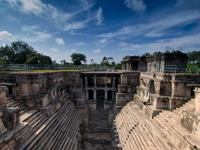 ಲಕ್ಕುಂಡಿಯ ಪುಷ್ಕರಣಿ, ಗದಗ