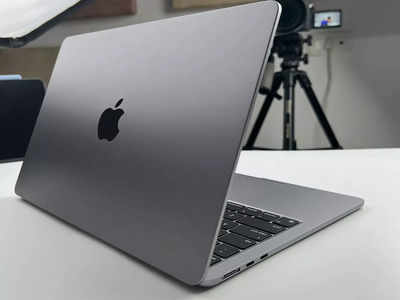 MacBook Air M2 वर बंपर डिस्काउंट, २४ हजारांहून जास्त सूटसोबत खरेदी करण्याची संधी
