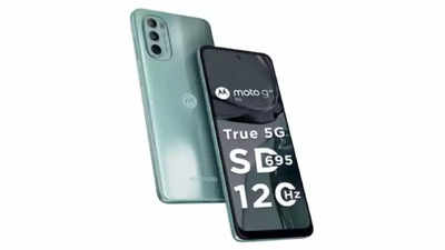 Smartphone Sale: Moto च्या सर्वात स्वस्त 5G स्मार्टफोनचा पहिला सेल आज, फोन ६२४ रुपयांत घरी येणार, पाहा डिटेल्स