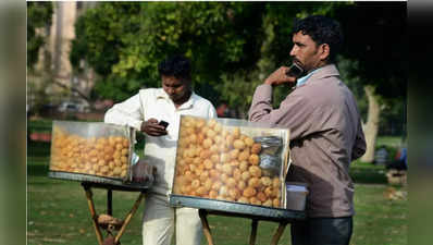 Pani Puri కుమార్తె మొదటి పుట్టిన రోజు.. ఫ్రీగా 1.01 లక్షల పానీపూరీలు పంపిణీ!