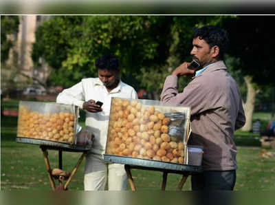 Pani Puri కుమార్తె మొదటి పుట్టిన రోజు.. ఫ్రీగా 1.01 లక్షల పానీపూరీలు పంపిణీ!