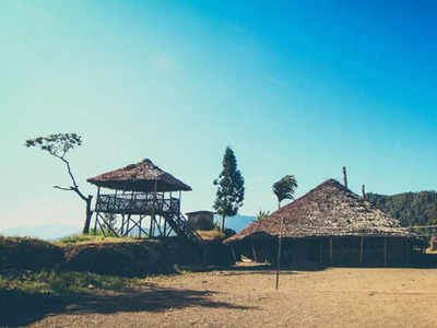 ബാച്ചിലേഴ്‌സ് വില്ലേജ്, വാതിലുകളില്ലാത്ത ഗ്രാമം.. ഇന്ത്യയിലെ അസാധാരണമായ ഗ്രാമങ്ങള്‍!