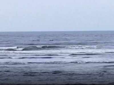 Ratnagiri : राजीवडा मांडवी समुद्रात मोठी दुर्घटना, अचानक बोट उलटली अन् ५ जण बुडाले