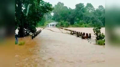 झारखंड में आफत की बारिश, प्रमुख नदियों ने दिखाया रौद्र रूप, तटीय इलाकों में मंडरा रहा है खतरा