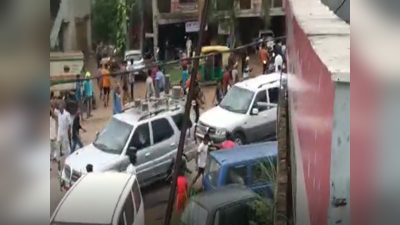 पटना में सीएम नीतीश के कारकेड पर पथराव, 4 गाड़ियों के शीशे टूटे, अब तक 11 गिरफ्तार