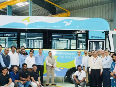 இந்தியாவிலேயே தயாரிக்கப்பட்ட Hydrogen Bus  புனேவில் அறிமுகம்!