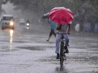 Kerala Rain:ബംഗാൾ ഉൾക്കടലിൽ ചക്രവാതച്ചുഴി; വീണ്ടും ആഞ്ഞടിക്കാൻ മഴ? ഈ ജില്ലകളിൽ യെല്ലോ അലേർട്ട്