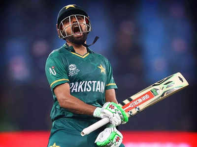 Babar Azam: सचिन की तरह बाबर आजम के लिए भी बनाना होगा गेंदबाजों को खास प्लान, बन चुके हैं दुनिया के तोप बल्लेबाज