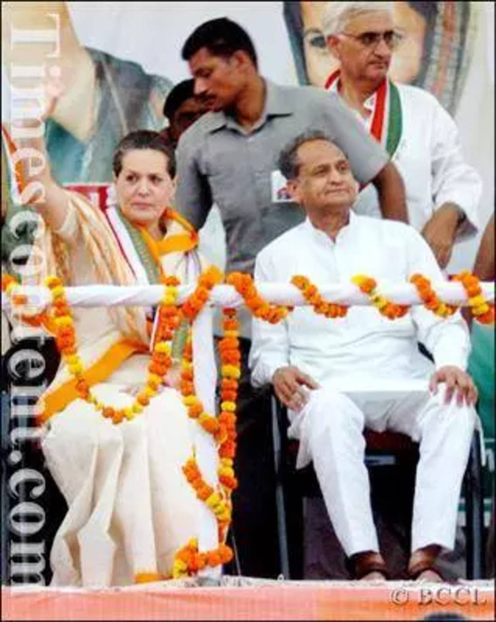 gehlot with sonia