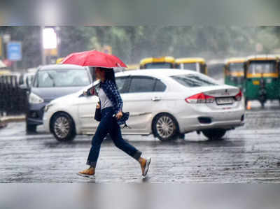 Rain in Bengaluru: ಸಿಲಿಕಾನ್‌ ಸಿಟಿಯಲ್ಲಿ ವರುಣನ ಆರ್ಭಟ: ಭಾರೀ ಮಳೆಗೆ ಹೈರಾಣಾದ ಬೆಂಗಳೂರು ಜನತೆ