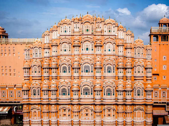 ಮೊದಲ ಯೋಜಿತ ನಗರ