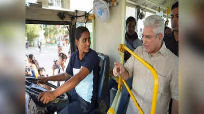 Female Bus Drivers: ఇకపై బస్సు డ్రైవర్లుగా మహిళలు... ఢిల్లీలో 11 మంది నియామకం 