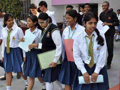 Private School fees: खासगी शाळांतील शिक्षण महाग, सर्व्हेक्षणात पालकांची चिंता वाढवणारी बाब