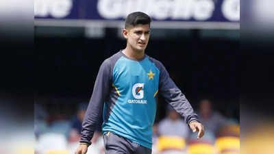 IND vs PAK: पाकिस्तान की प्लेइंग XI में शामिल हुआ 19 साल का यह खतरनाक गेंदबाज, भारत के खिलाफ टी20 में कर रहा है डेब्यू