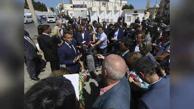 Emmanuel Macron News: भागो यहां से... अल्जीरिया पहुंचे फ्रांसीसी राष्ट्रपति इमैनुएल मैक्रों को भीड़ ने जमकर दी गाली, वीडियो देखें