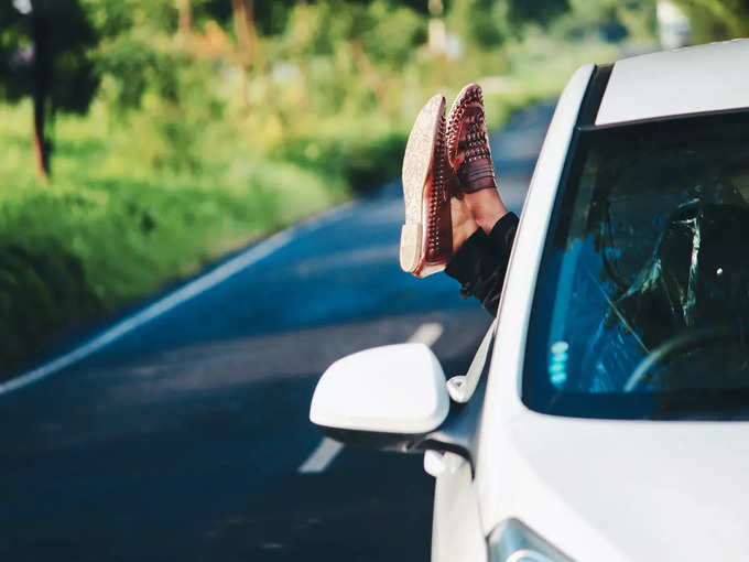 कार से रोड ट्रिप करने के नुकसान -Car Road Trip Disadvantages