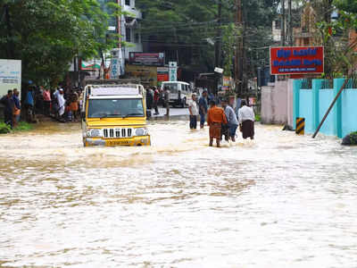 വെള്ളക്കെട്ടിൽ ജീവനറ്റ് സജീവ്, ബൈക്കപകടം അറിഞ്ഞത് 2 മണിക്കൂറിനു ശേഷം, ഒപ്പമുണ്ടായിരുന്നയാൾക്ക് പരിക്ക്