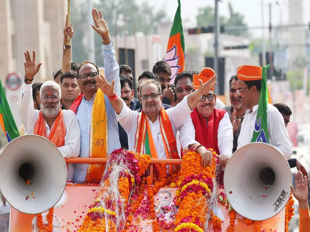 भूपेंद्र चौधरी के जरिए कार्यकर्ताओं के बीच बड़ा संदेश देने की हुई है कोशिश