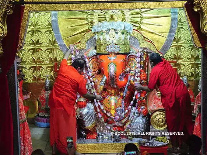 ​మోతీ దుంగ్రి గణేష్ ఆలయం, జైపూర్..