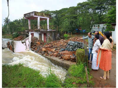 കനത്ത മഴ; പത്തനംതിട്ടയില്‍ കര്‍ശന നിയന്ത്രണങ്ങള്‍, ഇക്കാര്യങ്ങള്‍ ശ്രദ്ധിക്കുക