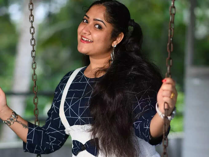 ​ആ പോസ്റ്റിന് പിന്നില്‍