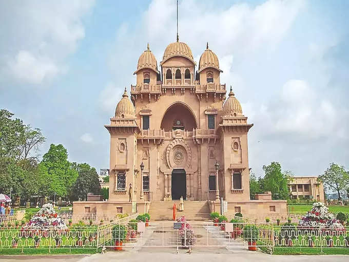 बेलूर मठ (40 एकड़) - Belur Math (40 acres)