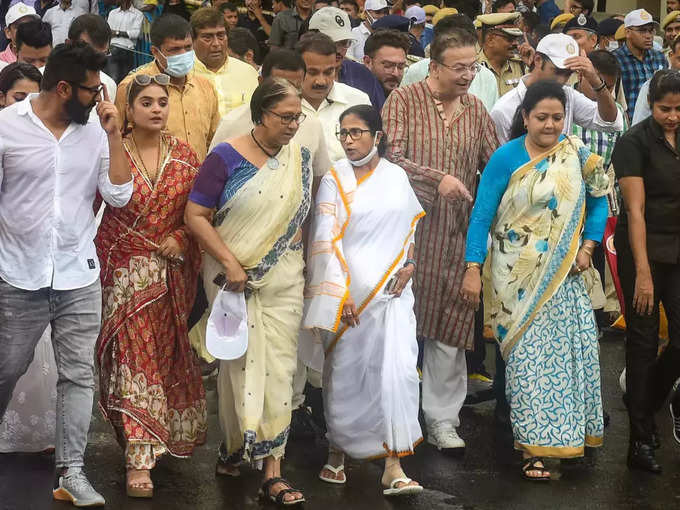 ममता संग रैली में आए तृणमूल कांग्रेस के कई नेता