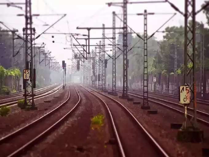 এখানে সব কিছুই এখন ব্রিটিশ আমলের