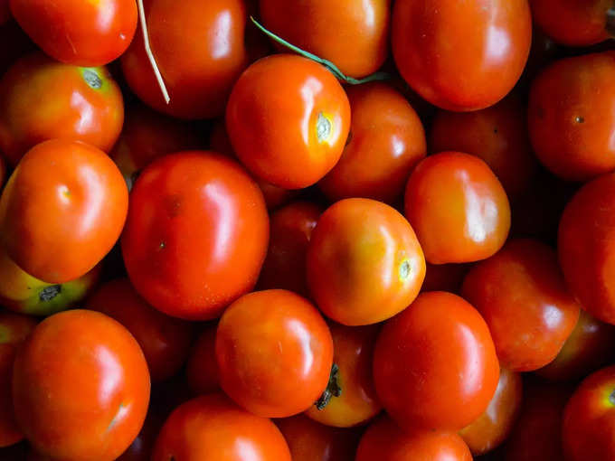 ​২. টমেটো খেলেও ইউরিক অ্যাসিড বাড়ে (Tomato)