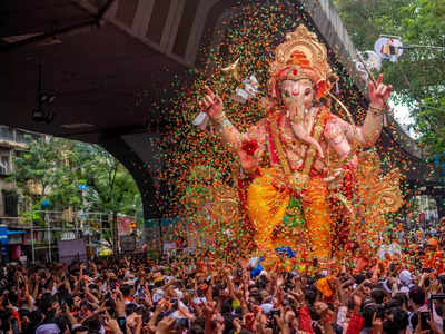 मुंबई के लालबाग के राजा को कहा जाता है मन्नतों का राजा, 89 साल से हो रही है इनकी पूजा