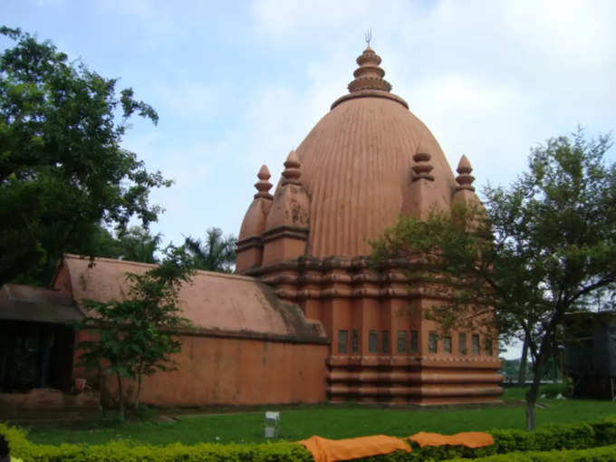 ದೇವಿ ದೋಳ್, ಅಸ್ಸಾಂ