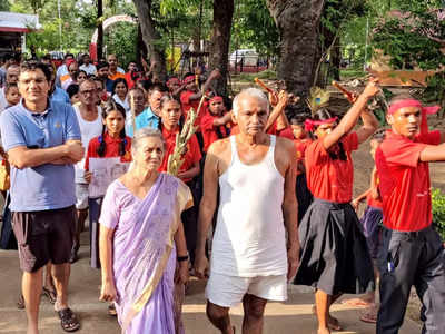 Prakash Amte : रक्ताच्या कर्करोगावर यशस्वी मात, प्रकाश आमटे परतले हेमलकसात