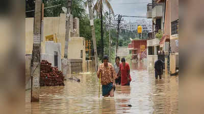 Rain In Gadag | ವರುಣಾಘಾತಕ್ಕೆ ಜನ ತತ್ತರ: ತುಂಬಿ ಹರಿಯುತ್ತಿರುವ ಹಳ್ಳಗಳು, ಹಲವೆಡೆ ಸಂಚಾರ ಬಂದ್