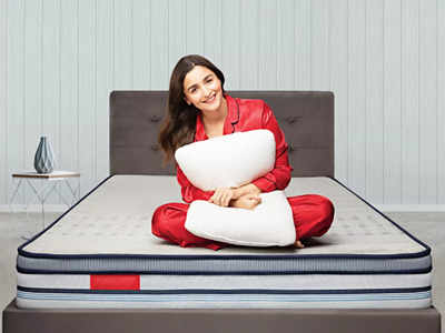 बढ़िया कंफर्ट और अच्छी नींद दे सकते हैं ये Foam Mattress, डबल साइज बेड के लिए हैं बेस्ट