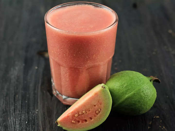 ​১. পেয়ারার জুস কার্যকরী কিডনি স্টোন দূর করতে (Guava Juice)
