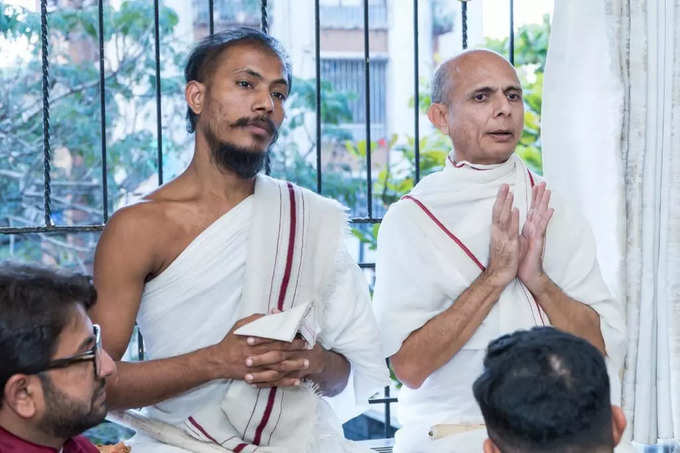 jain monk acharya