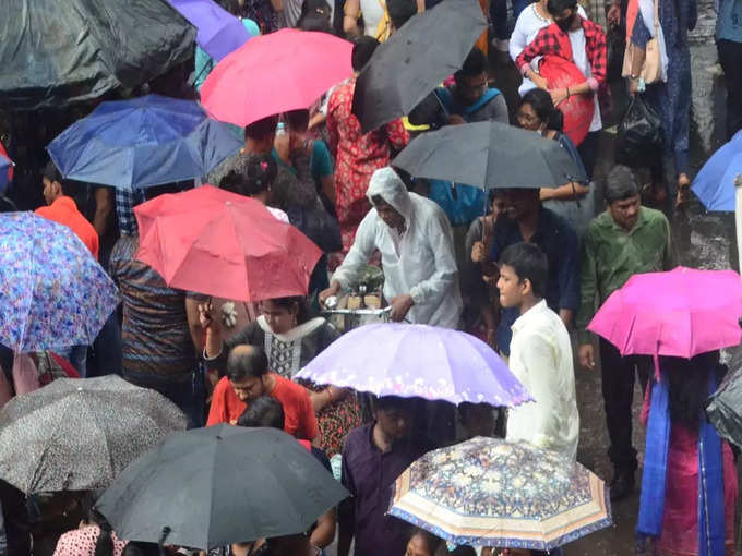 দক্ষিণবঙ্গে ভারী বৃষ্টি