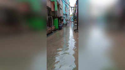Kolkata Rains: बड़ाबाजार से बेलियाघाटा तक भारी बारिश से बेहाल कोलकाता, जानिए कल तक कैसा रहेगा मौसम