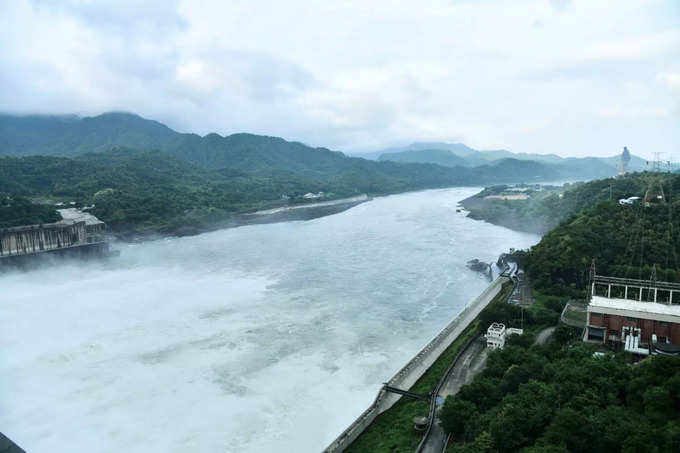 Narmada river