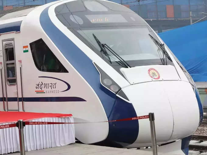 नव्या वंदे भारत ट्रेनची वैशिष्ट्यं