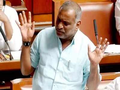 Karnataka Assembly: ನಿನಗೆ ರೂಲ್ಸ್ ಅರ್ಥವಾಗಲ್ಲ ಕೂತ್ಕೋ ಜಮೀರ್ ಎಂದ ಮಾಧುಸ್ವಾಮಿ!