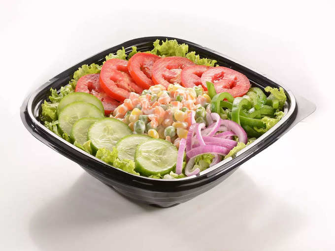 ​৪. স্যালাড খান রাতে ডায়াবিটিস রোগীরা (Salads)