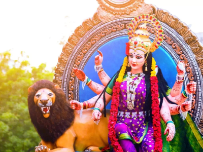 Navratri Mantra: નવરાત્રી પર મા દુર્ગાના નવ રૂપના મંત્રોનો કરો જાપ, થશે વિશેષ ફળની પ્રાપ્તિ