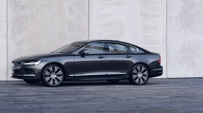 New Volvo S90 B5 Ultimate (petrol mild-hybrid)