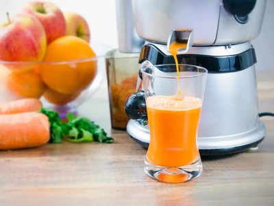 ज्युसला टेस्टी बनवण्यासोबतच त्यातील विटामिंस देखील टिकवतील हे Best Cold Press Juicer On Amazon