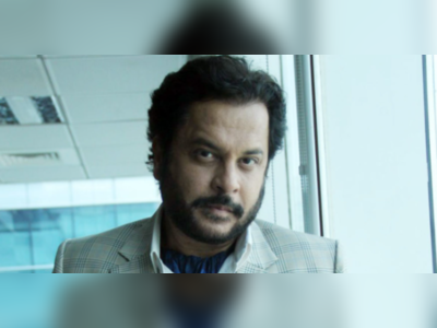 અભિનેતા Mahesh Thakur સાથે થઈ 5.14 કરોડની છેતરપિંડી, પૈસા લઈને છૂમંતર થઈ ગયો વકીલ